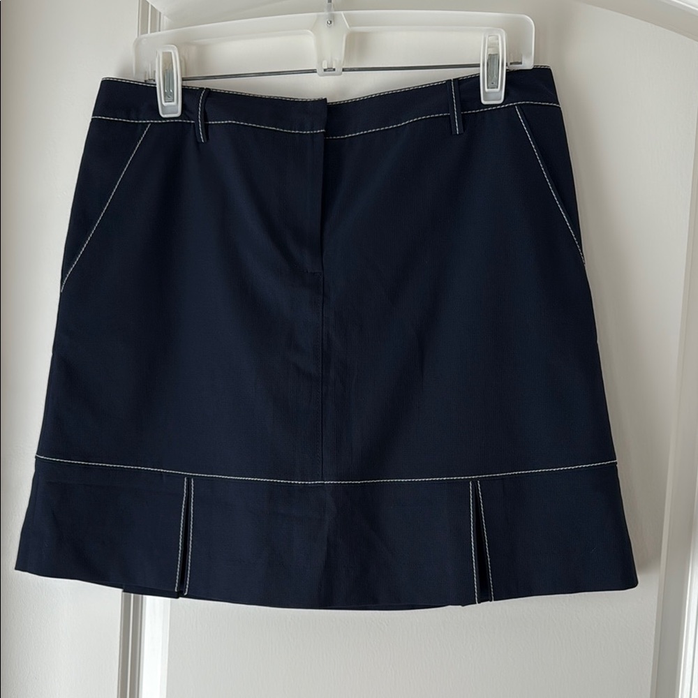 Fun and cute Annika navy golf skort, sz 8
